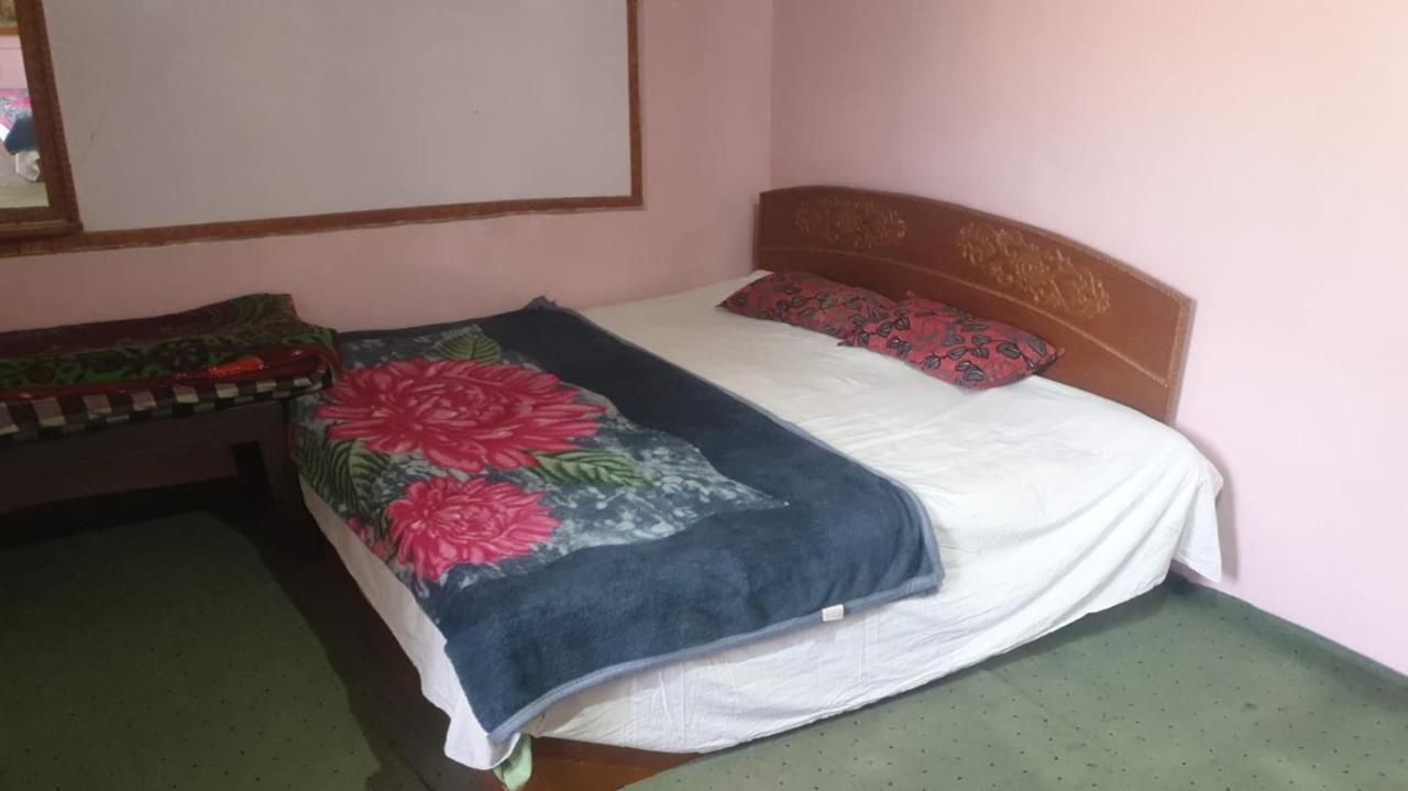 Lake Boulevard Guest House Σριναγκάρ Εξωτερικό φωτογραφία