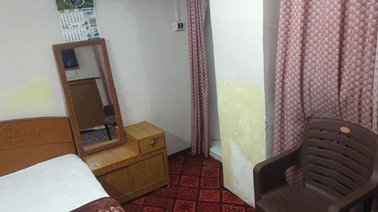 Lake Boulevard Guest House Σριναγκάρ Εξωτερικό φωτογραφία